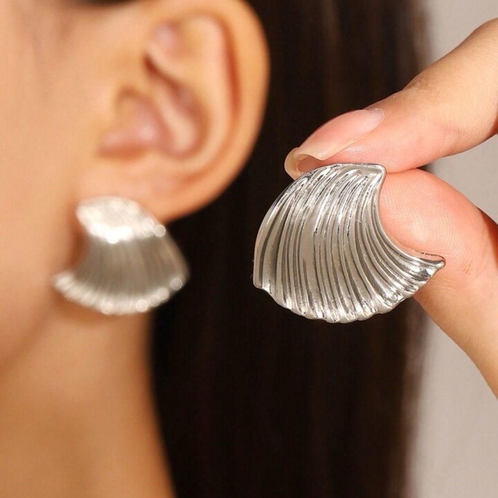 Silver Textured Earrings